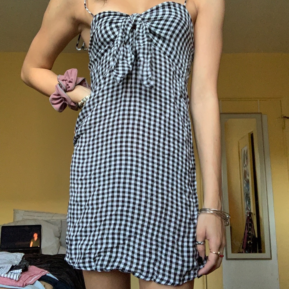 BLACK/WHITE dress